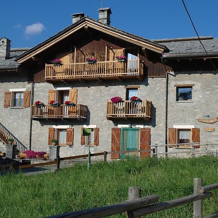 B&B Lo Van - Camere Al Verde Villaggio Di Rumiod Saint-Pierre Habitación foto